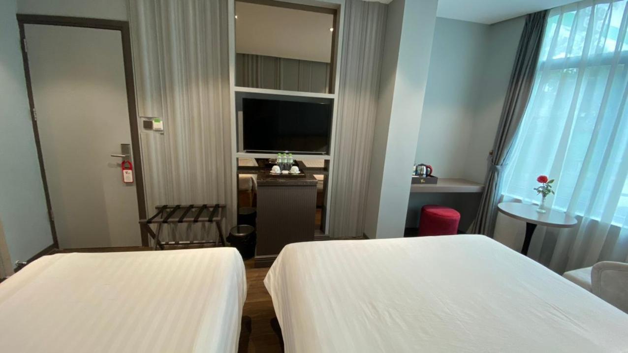 Ping Hotel Hanoi Exterior photo